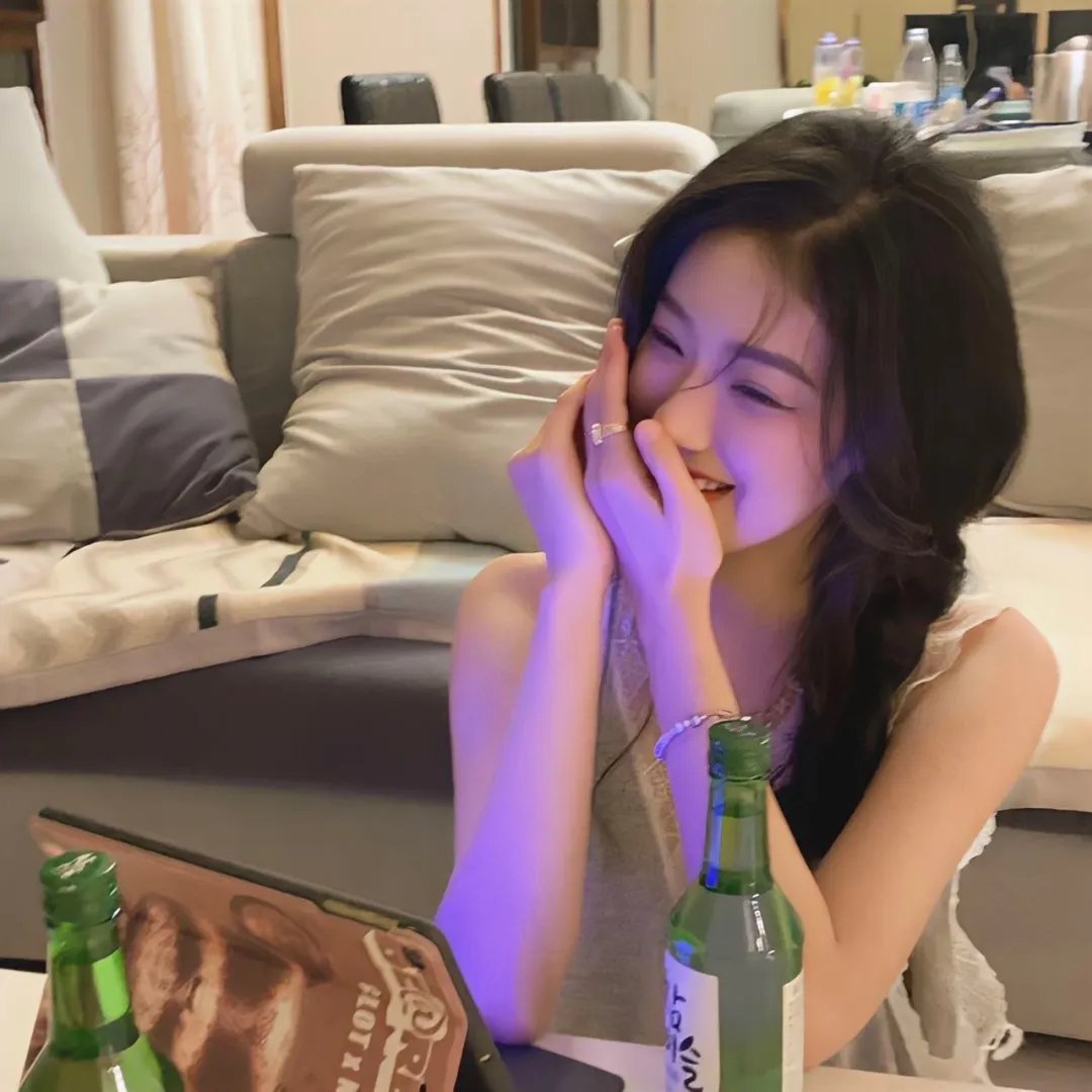 阳光下的影子